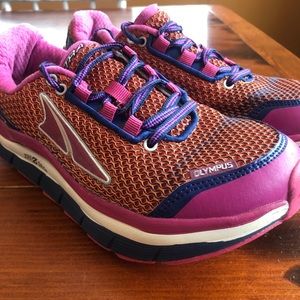 Altra Olympus women’s shoes 8